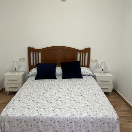 Agradable Casa Familiar En Pliego. Apartment Luaran gambar
