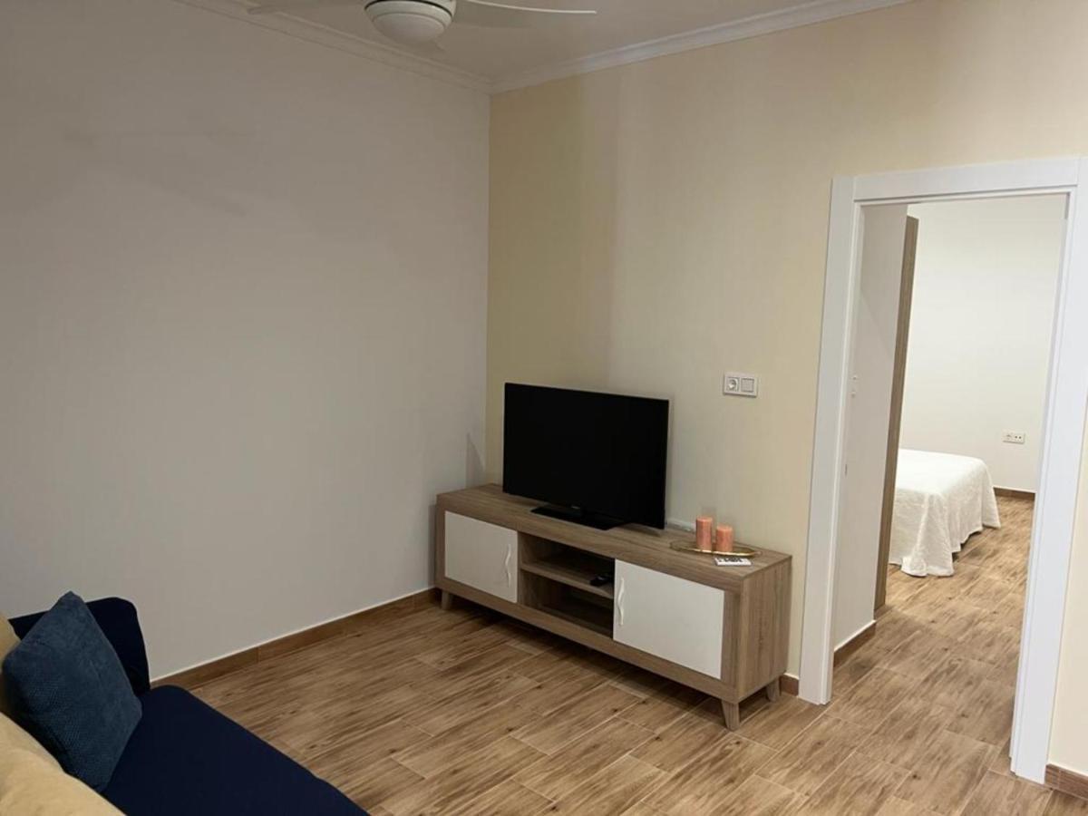 Agradable Casa Familiar En Pliego. Apartment Luaran gambar