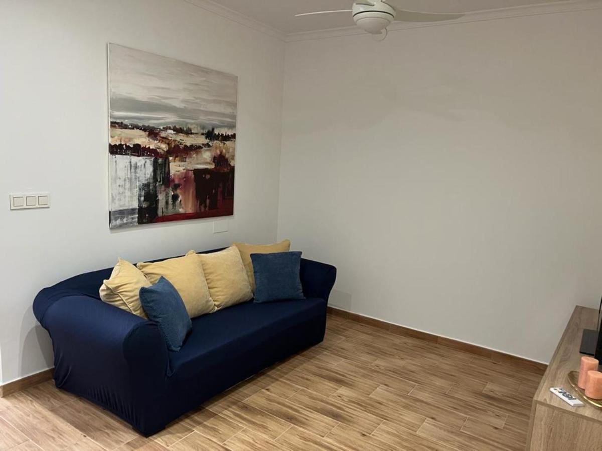 Agradable Casa Familiar En Pliego. Apartment Luaran gambar
